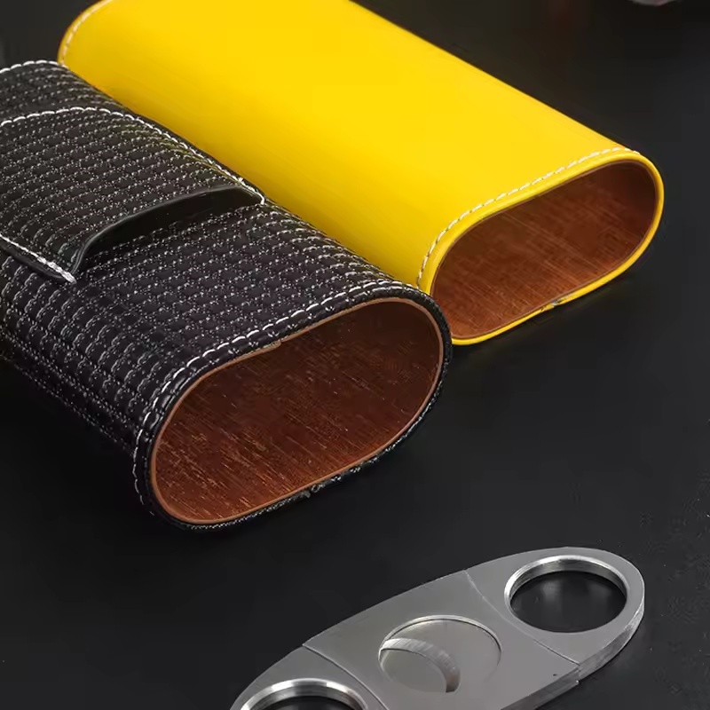 Przenośny skórzany humidor na  – Premium Cigar Case recenzja i cena
