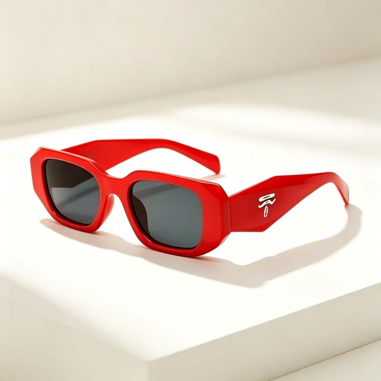 Klasyczne okulary przeciwsłone – Designer Sunglasses recenzja i cena
