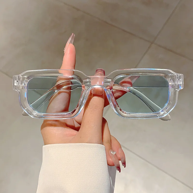 Okulary przeciwsłoneczne w sty – Designer Sunglasses recenzja i cena