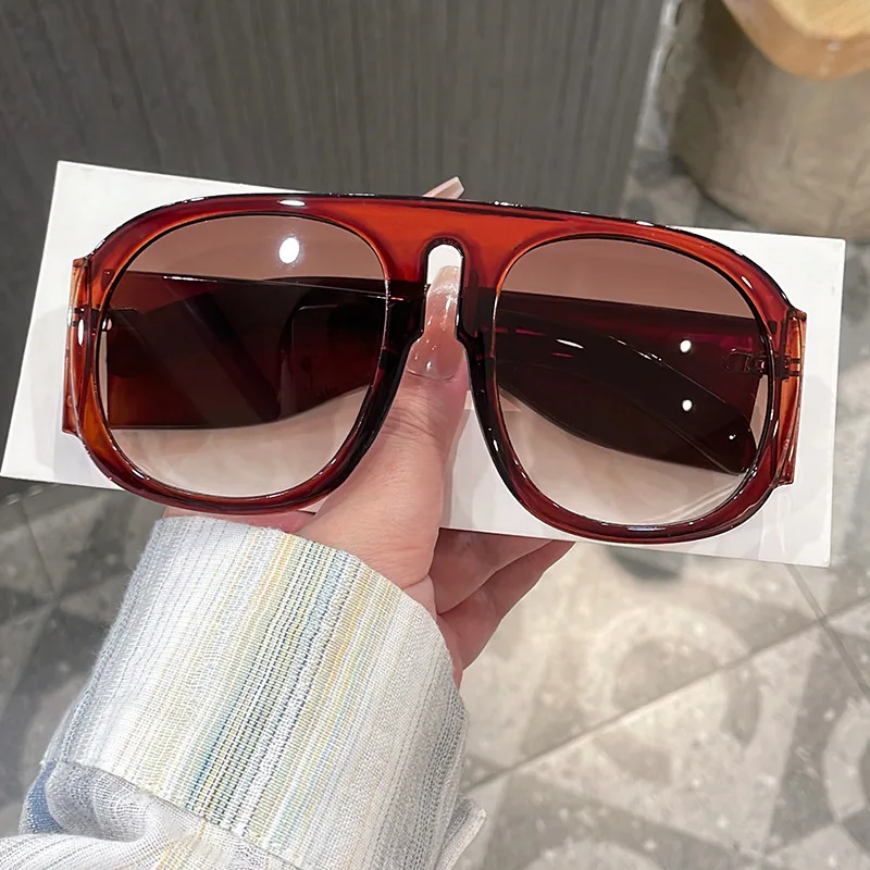 Okulary przeciwsłoneczne w sty – Designer Sunglasses recenzja i cena