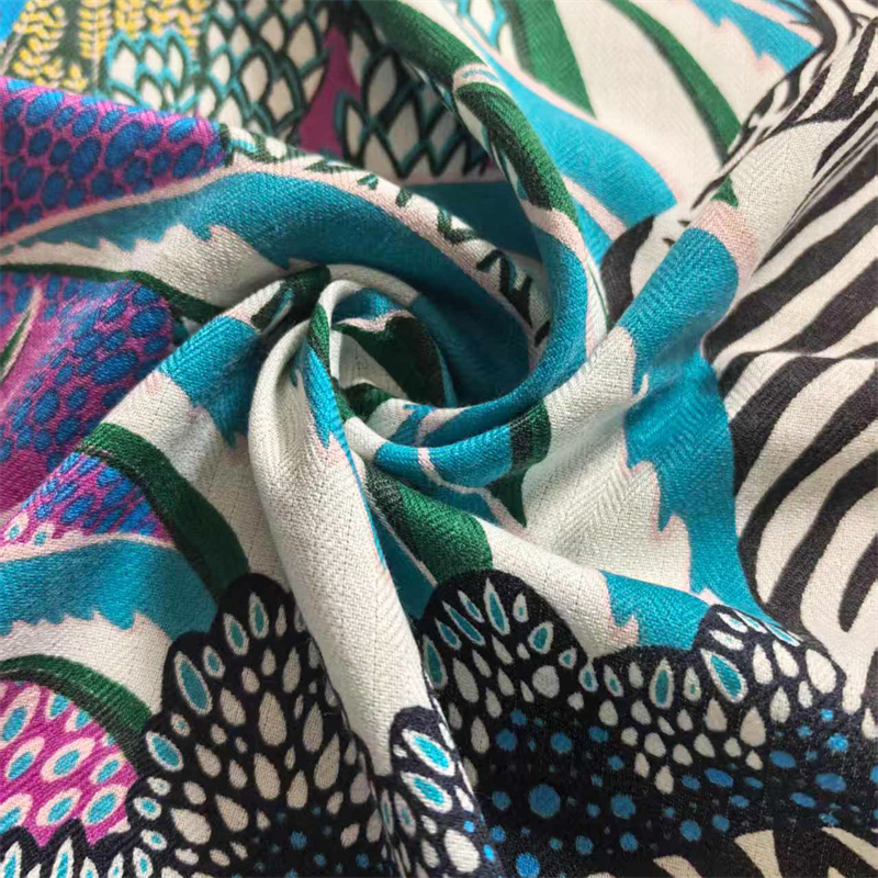 Szal Jedwabny z Kaszmirem POBI – Cashmere Scarf recenzja i cena