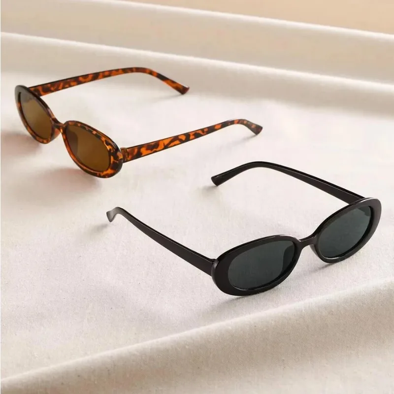 Klasyczne, owalne okulary prze – Designer Sunglasses recenzja i cena